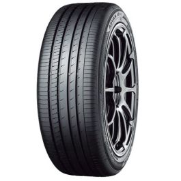 Yokohama ADVAN dB V553
