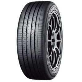 Yokohama ADVAN dB V553