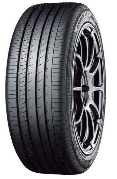 Yokohama ADVAN dB V553 215/60 R17 96H